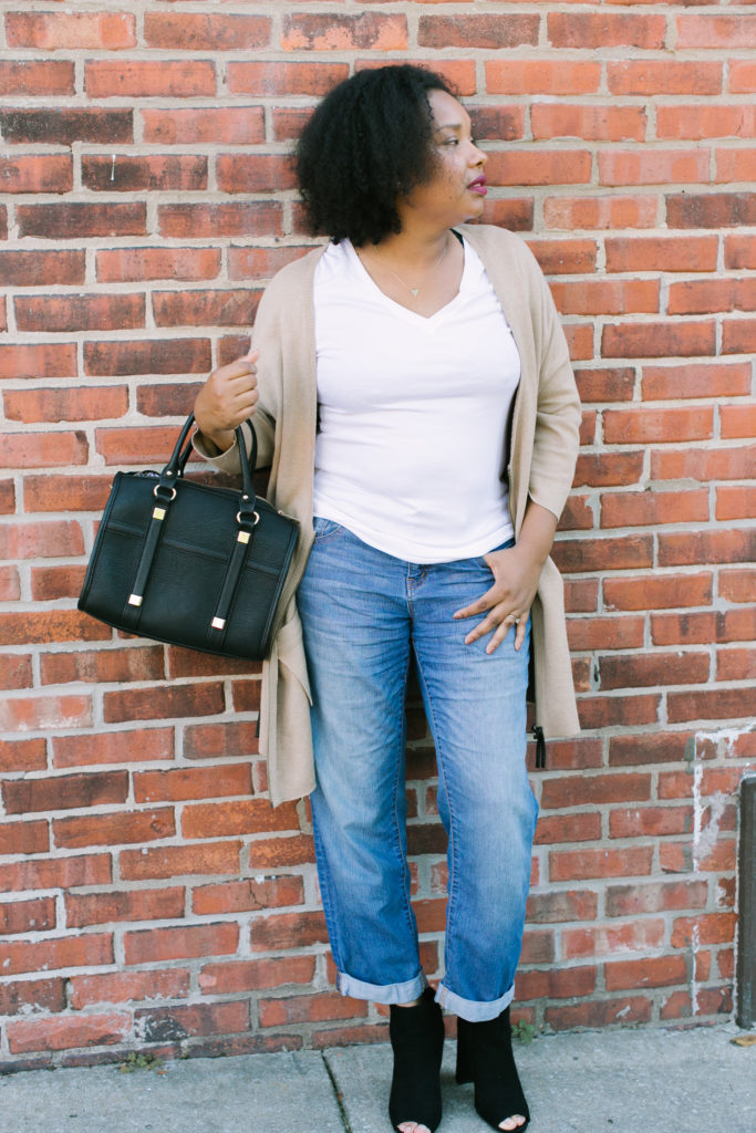 How to style boyfriend jeans, Fashionplatekc, Kansas City Food Blogger, Kansas City lifestyle Blogger, Kansas City Fashion Blogger