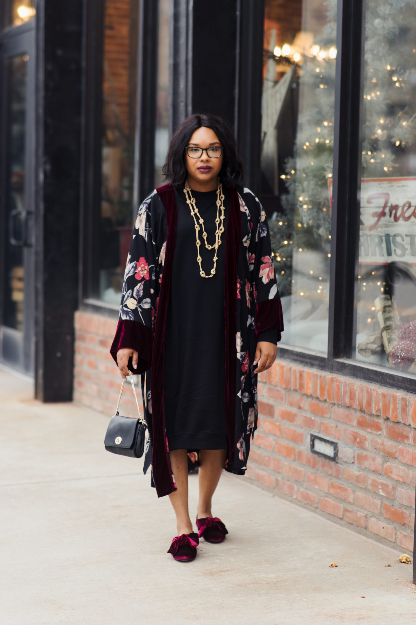 Fashionplatekc, Kansas City Lifestyle Blogger, Food Blogger, Kansas City Food Blogger, How to Style Velvet, Velvet Trends