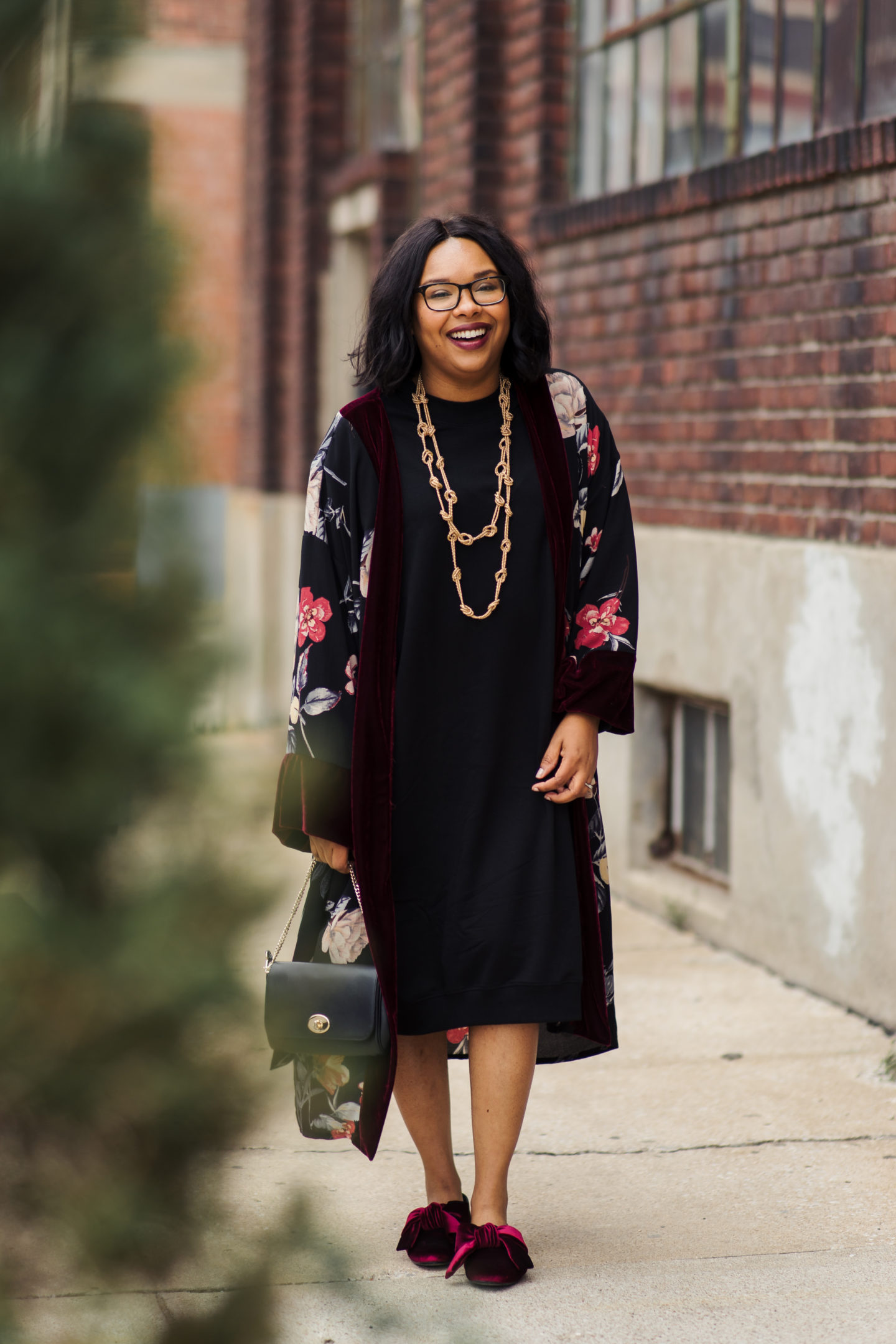 Fashionplatekc, Kansas City Lifestyle Blogger, Food Blogger, Kansas City Food Blogger, How to Style Velvet, Velvet Trends